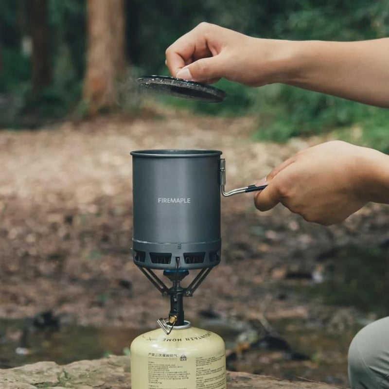 Petrel Ultralight Pot- High Efficiency Aluminum Camping and Backpacking Pot with Heat-Proof Handle, Portable and Compact